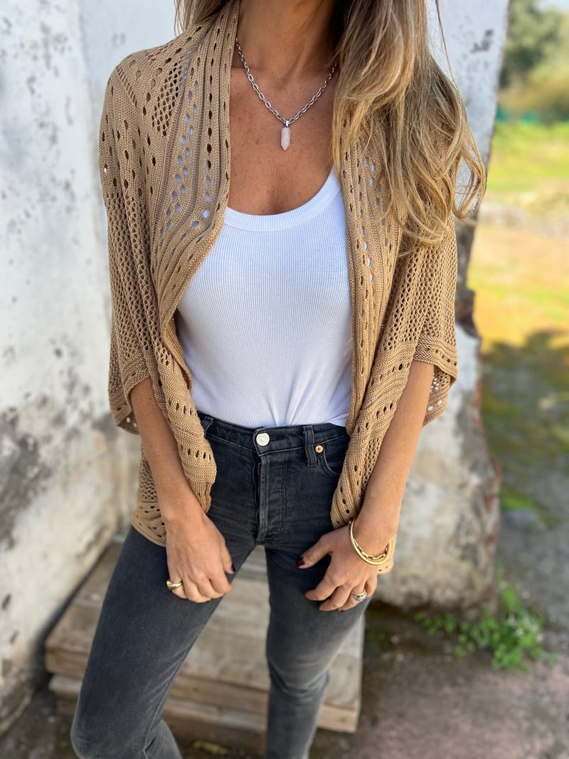 Veronique - Cardigan Met Halve Mouwen